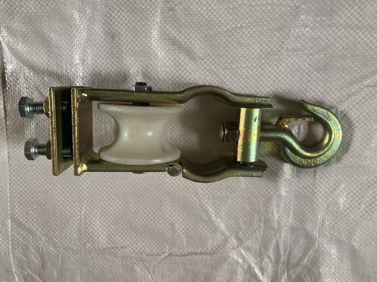 comprare Blocco di pulegge a corda di conduttore resistente con carico nominale da 5 a 20 KN e peso da 1,9-2,5 kg per linee aeree online manufacture