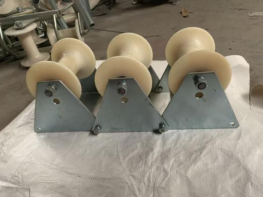 comprare Manhole Cable Roller with 10kg Weight 130mm Cable Capacity and 1 Year Warranty for Smooth Underground Cable Installation online manufacture