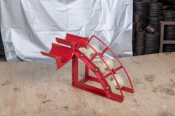 comprare Roller per la protezione dell'ingresso di cavi per carica pesante della serie B per il tiraggio di cavi sotterranei con diametro di tubo 80-200 mm e peso 17-23 kg online manufacture