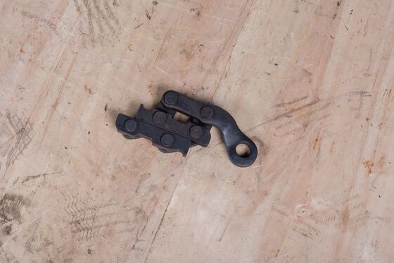 comprare High-Strength Cable Pulling Grip with 12 KN Rated Load for 16-50mm2 Wire Rope Tensioning online manufacture