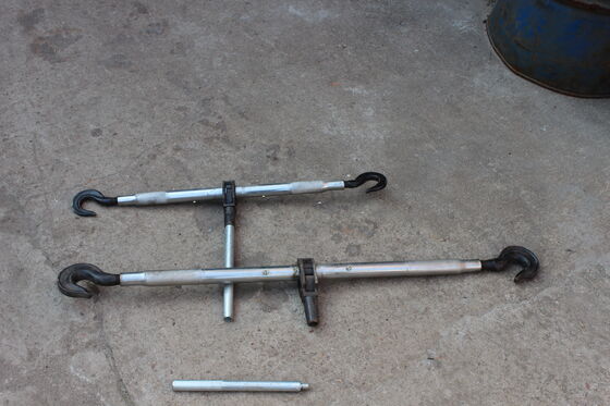 comprare Tensibile a corda di filo pesante da 2 tonnellate con doppio gancio e cinghia regolabile per il serraggio dei cavi online manufacture