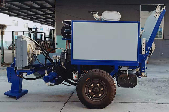 18 tonnellate Macchina di trascinamento dei cavi idraulici Equipaggiamento per il cablaggio dei cavi per la costruzione di linee di trasmissione