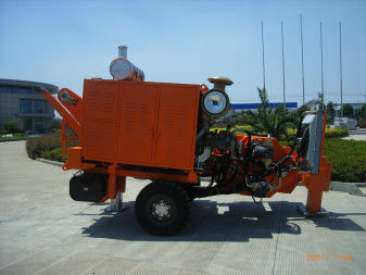 La linea di trasmissione mettere insieme foggia il conduttore Puller dell'estrattore idraulico 250KN con il motore diesel 261KW di Cummins