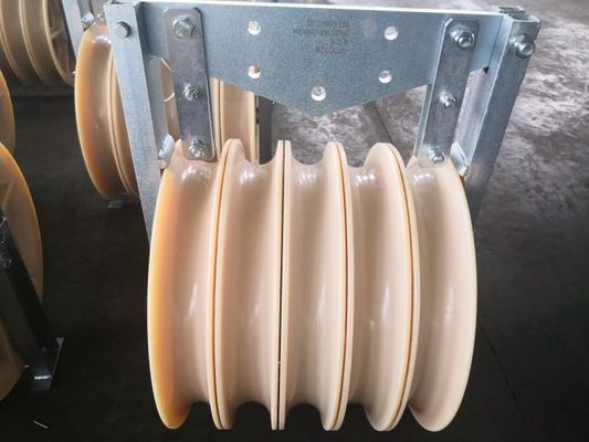 Pulley di alluminio per due conduttori a tre fili 300-900mm2 40-105kn